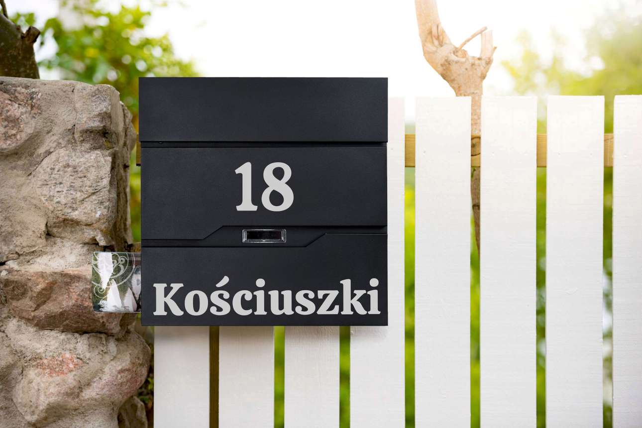 Skrzynka pocztowa na listy Vidar czarna z napisami - obrazek 2