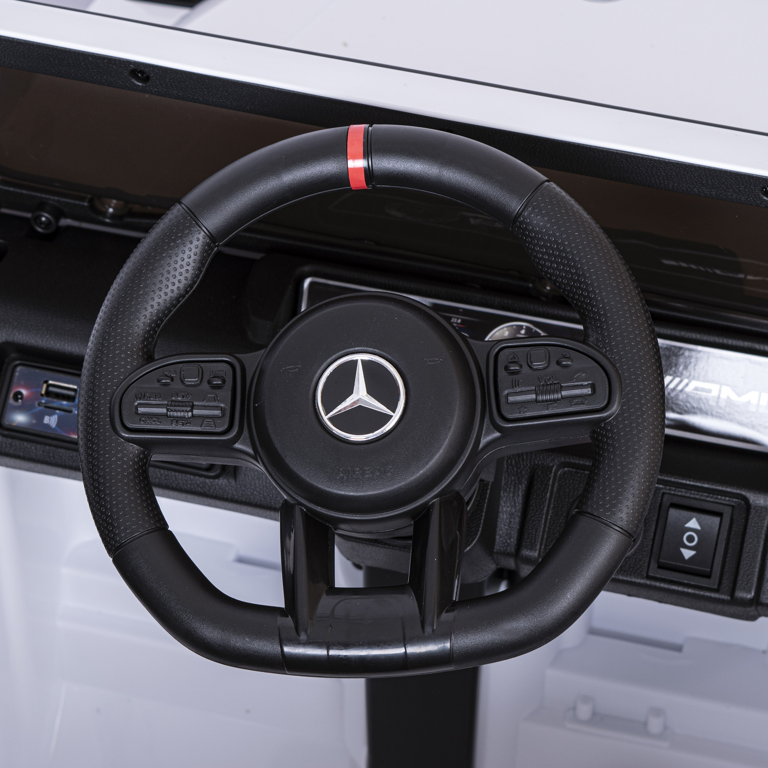 Samochód elektryczny dla dzieci MERCEDES AMG G63 biały - obrazek 9